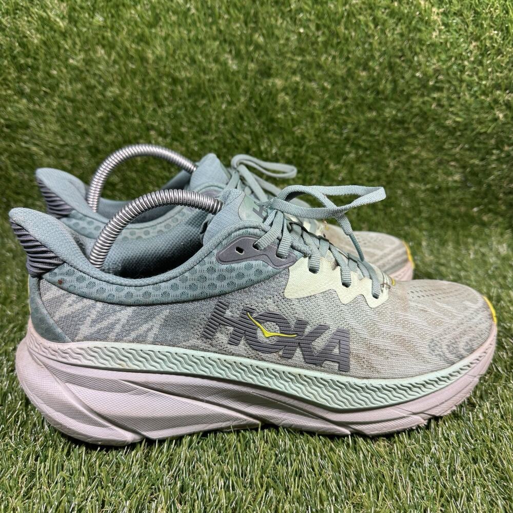 Women's Size 10 B - Hoka One One Challenger ATR 7 Mist Green Trellis W Shoes